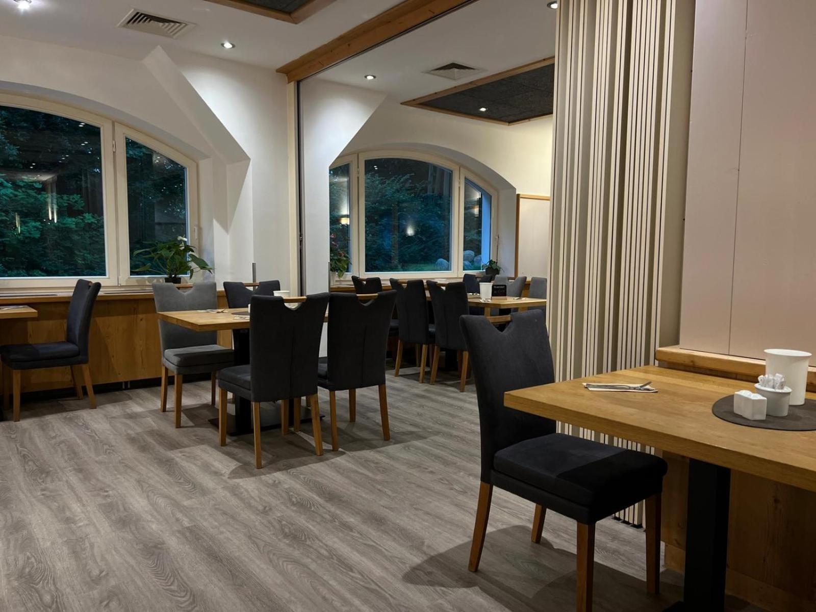 Hotel Am Rugard 베르겐 아우프 뤼겐 외부 사진