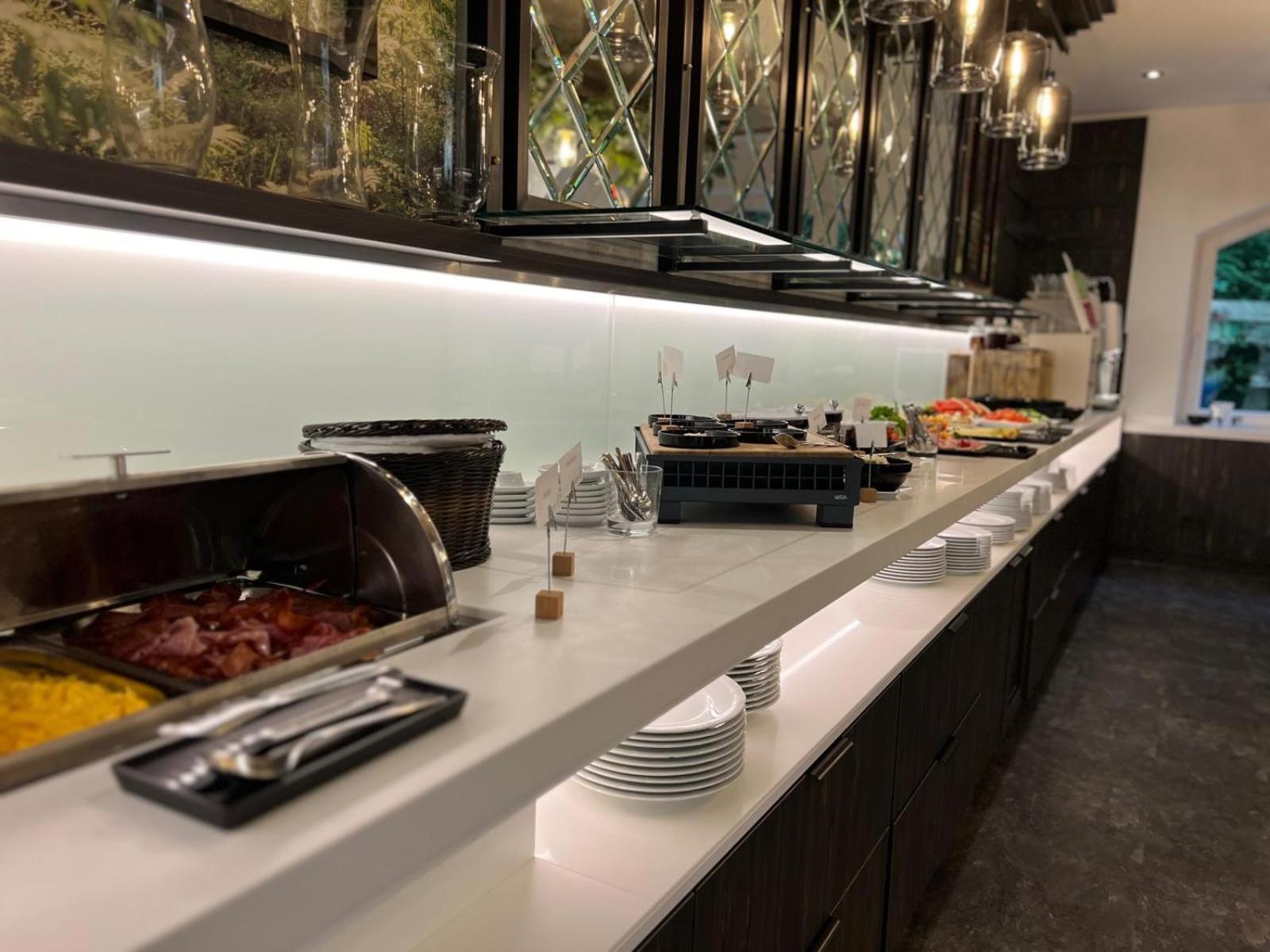 Hotel Am Rugard 베르겐 아우프 뤼겐 외부 사진