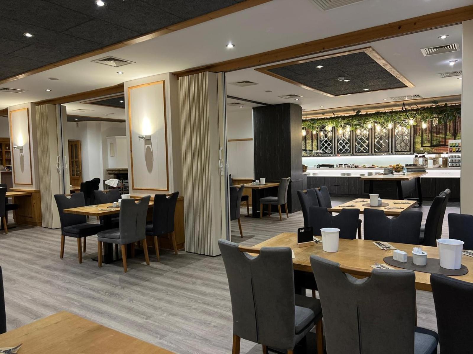 Hotel Am Rugard 베르겐 아우프 뤼겐 외부 사진