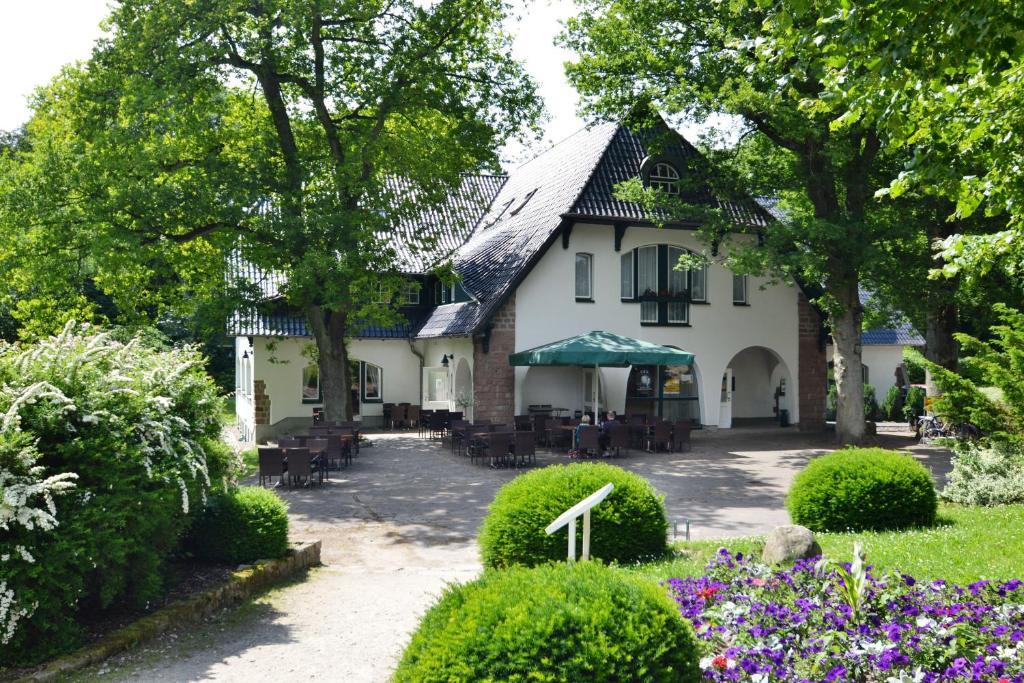 Hotel Am Rugard 베르겐 아우프 뤼겐 외부 사진